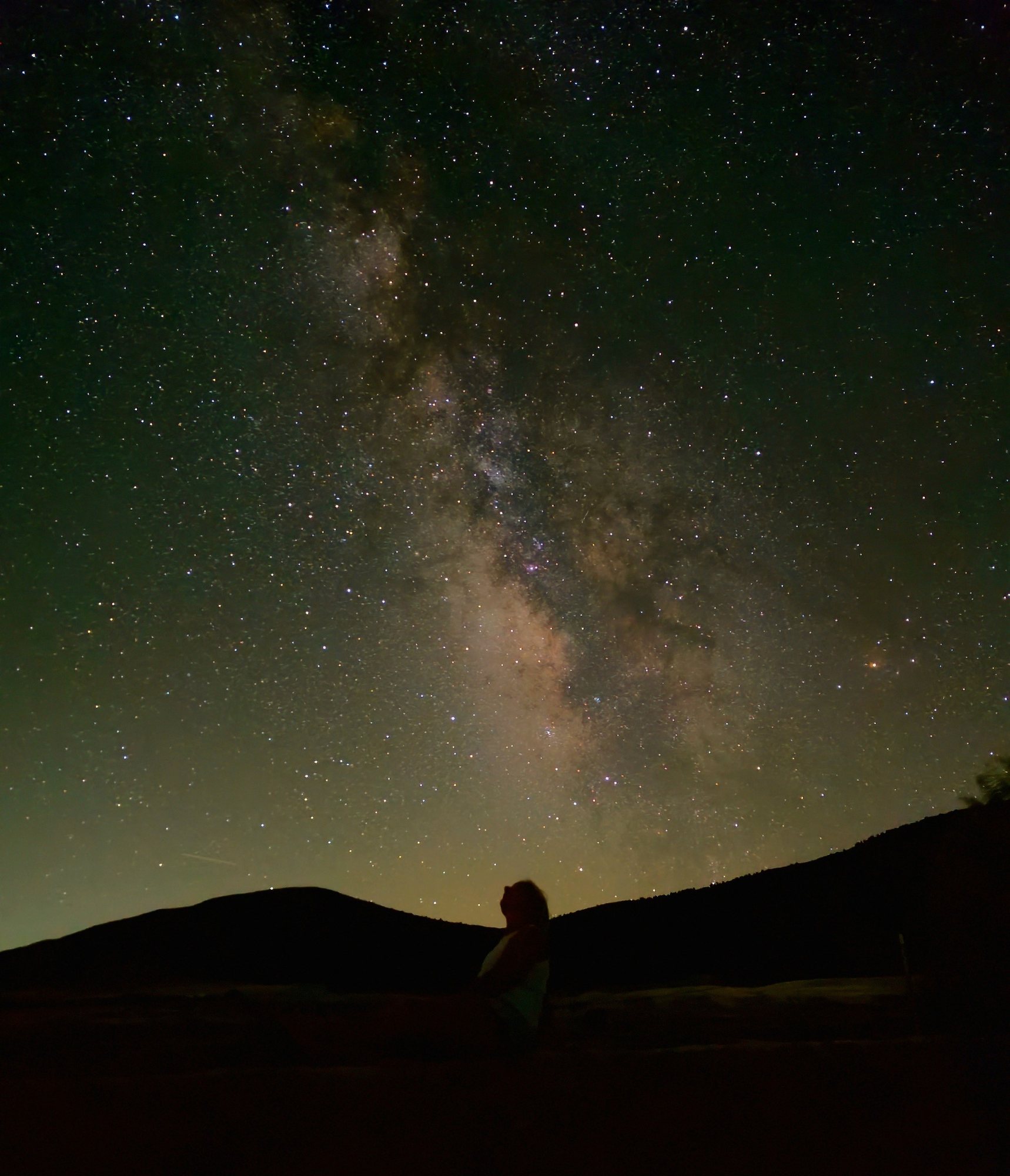 Milky Way above the rural mountain landscape near Leonard’s Lookout in Granada