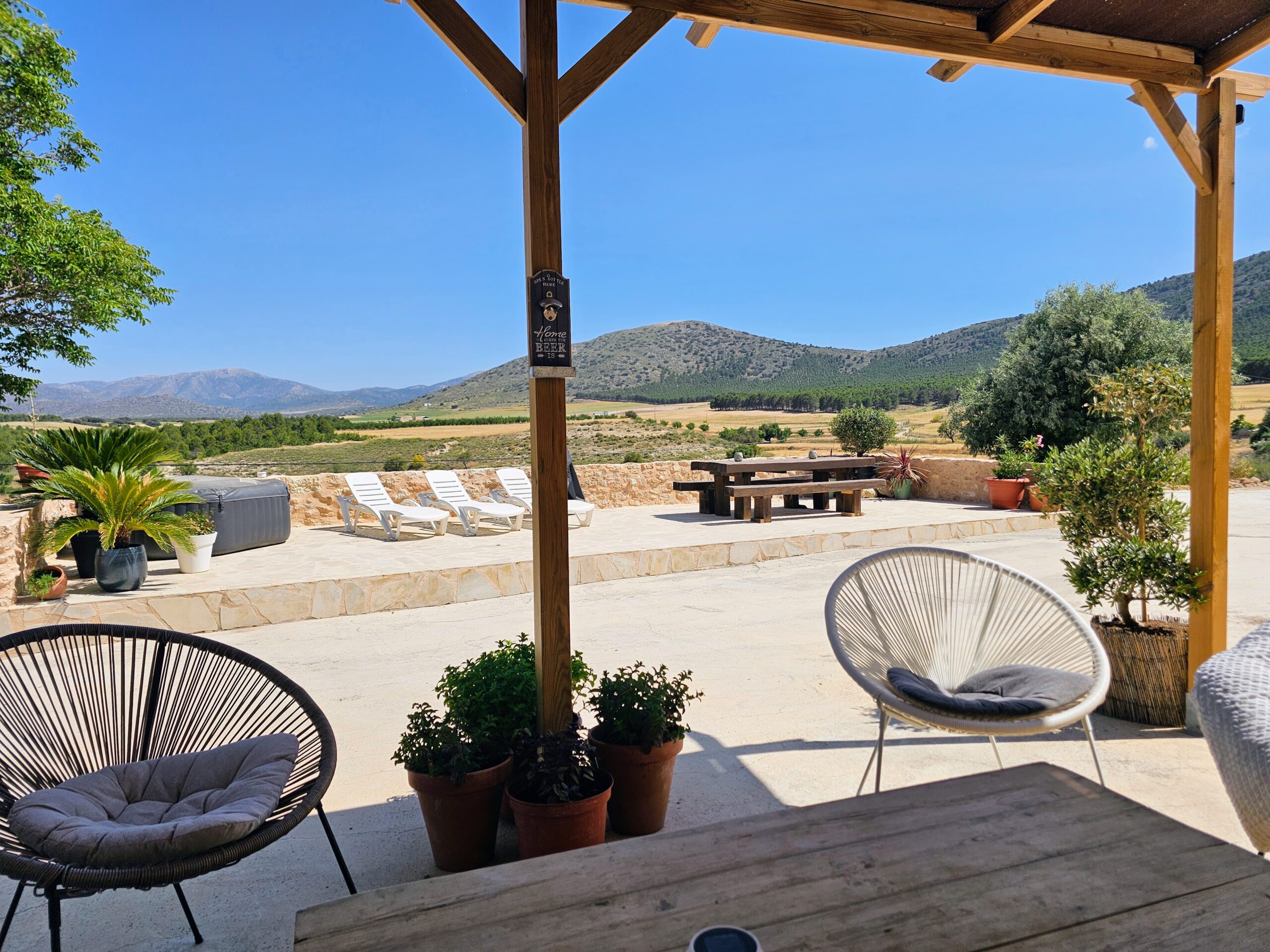 Private cave house in Spain with terrace and mountain views